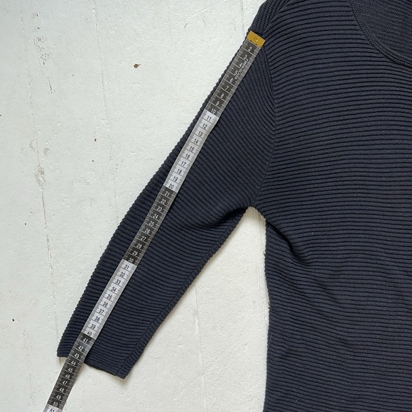 Wilfred Ribbed Sweater - Picture 10 of 11